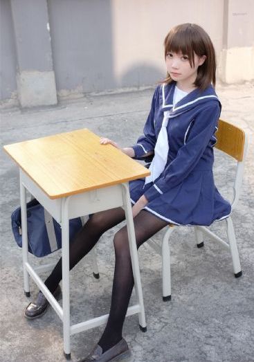 尤里和露珠在线_BD韩语在线观看高清