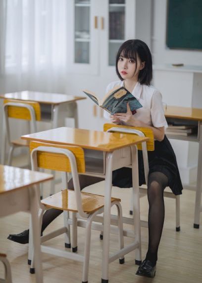花琉璃轶闻 电视剧_蓝光免费在线播放