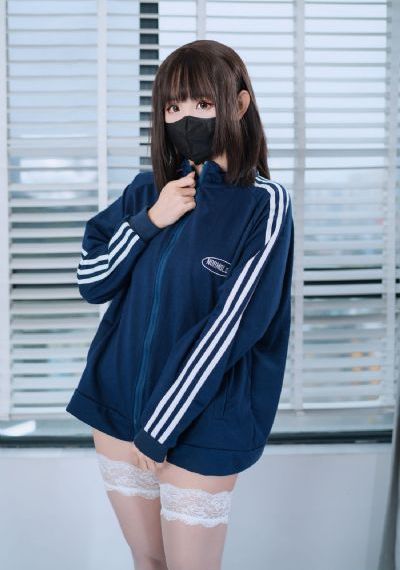 女朋友的丰满妈咪_超清电影完整版在线观看
