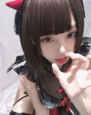 女教师教室hd在线观看_高清完整版