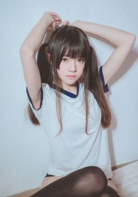 商务旅行与戴绿帽子的女老板同房_4K神马影院手机在线