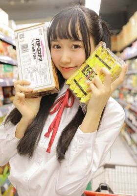 伊人亚洲影院_十万网红美女美酱